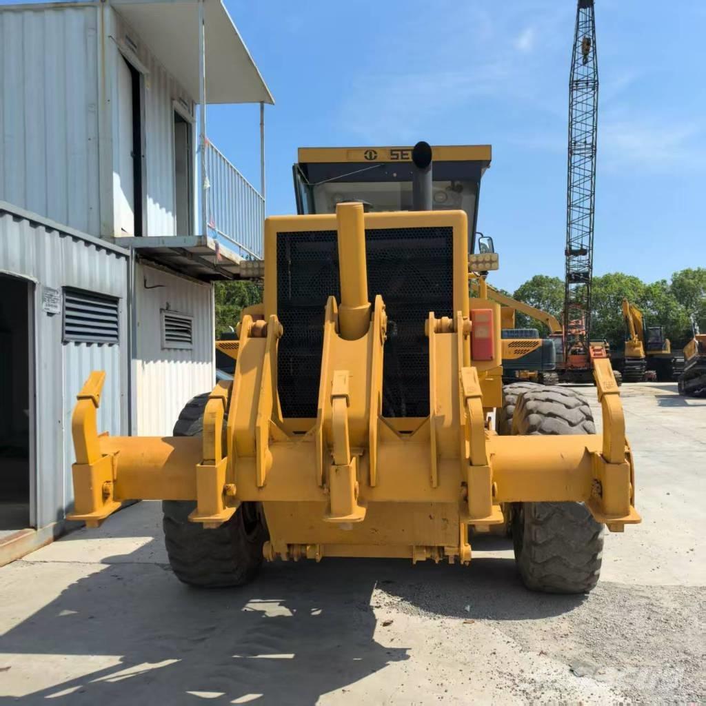 SEM 919 Motor Graders