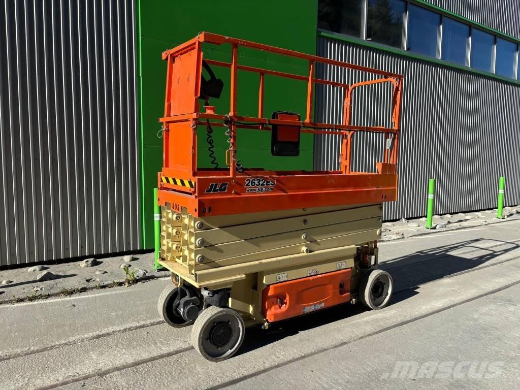 JLG 2632 ES Scissor Lifts