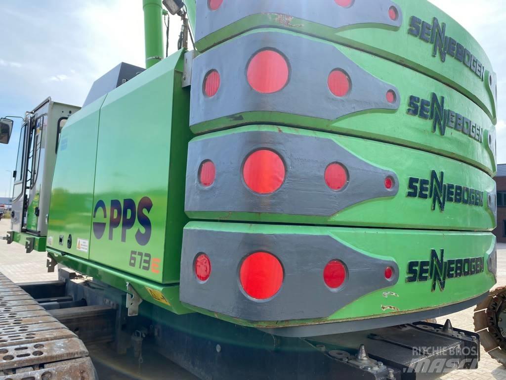 Sennebogen 673 Crawler Cranes