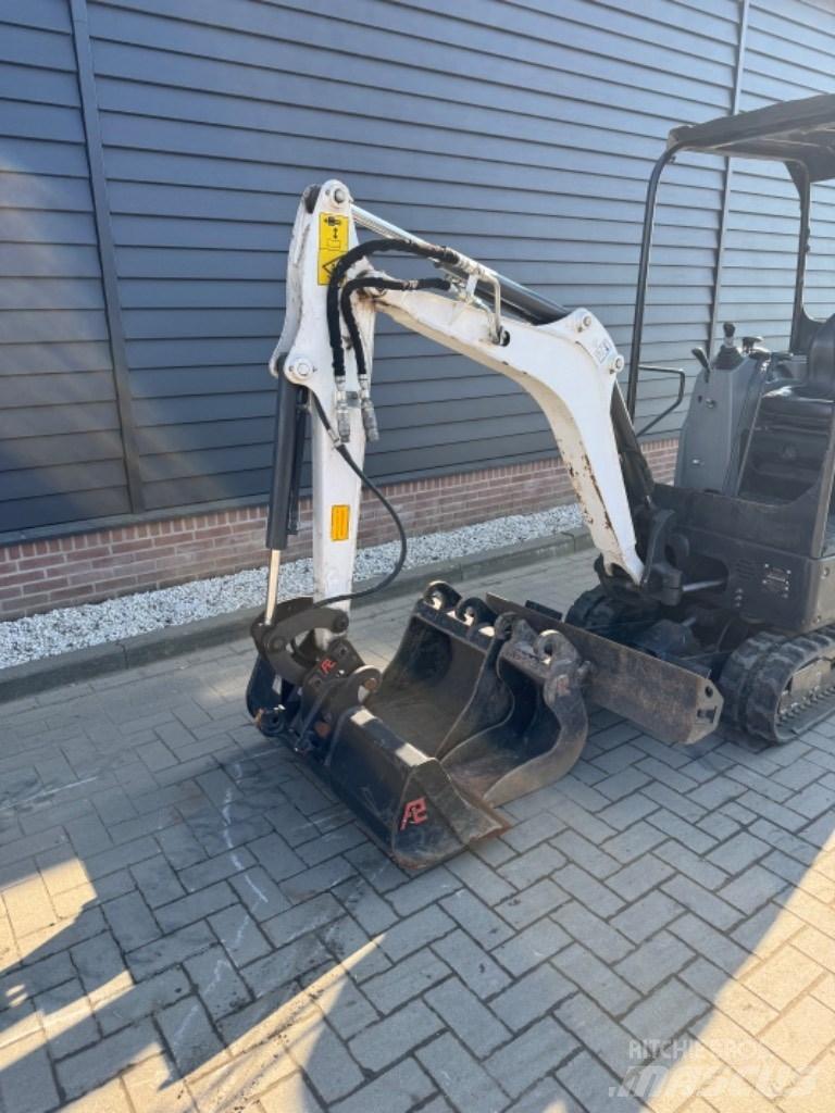 Bobcat E 17 Mini Excavators <7t (Mini Diggers)