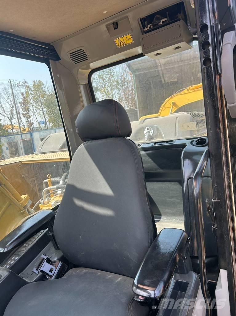 CAT 325 D Mini excavators  7t - 12t