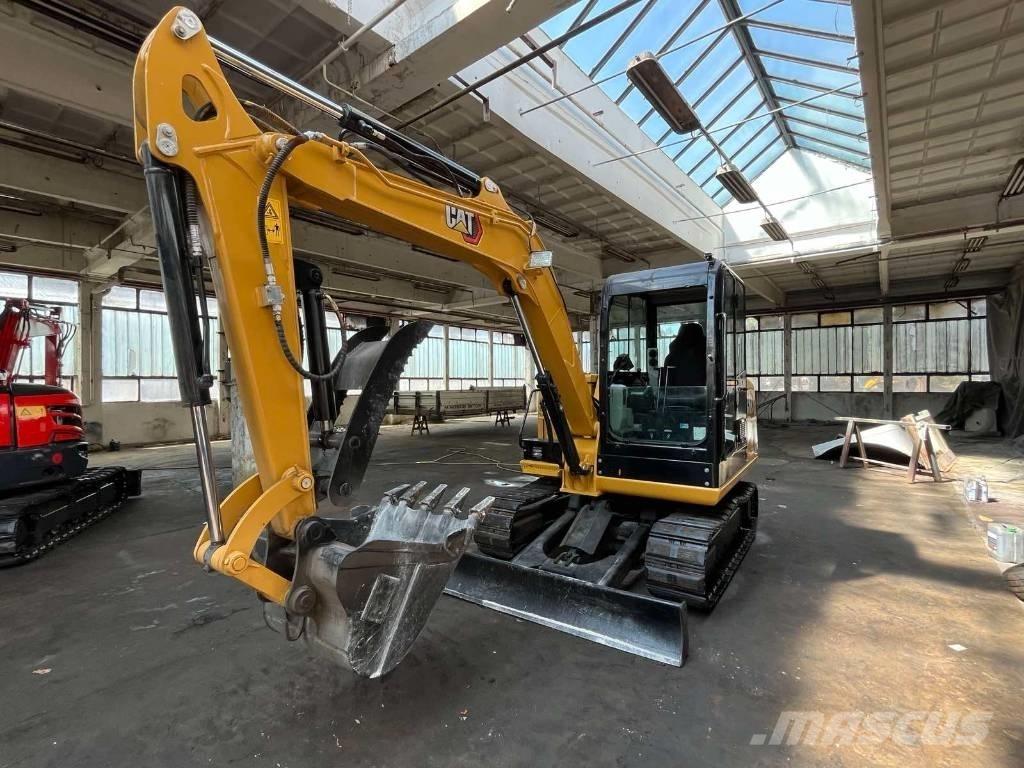 CAT 305.5 E2 Mini Excavators <7t (Mini Diggers)