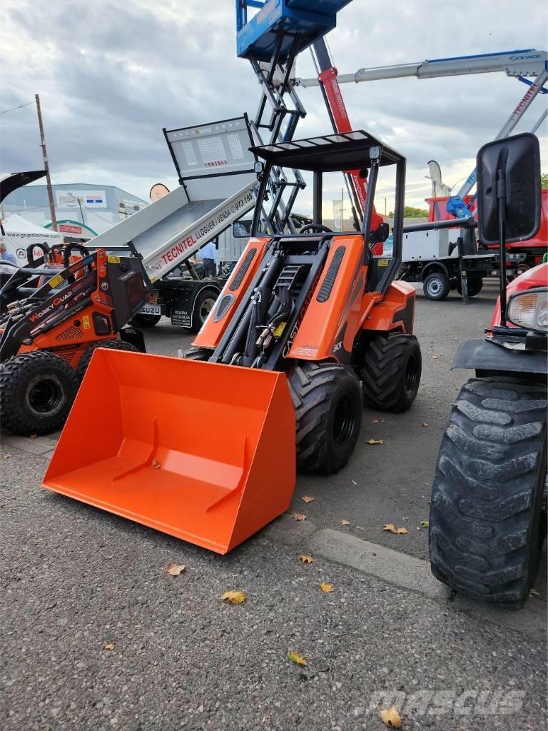 Castloaders 30T Compact tractors