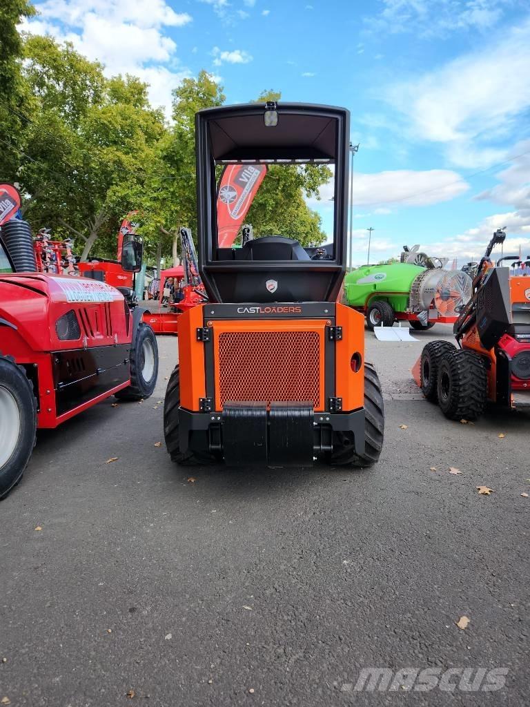 Castloaders 30T Compact tractors