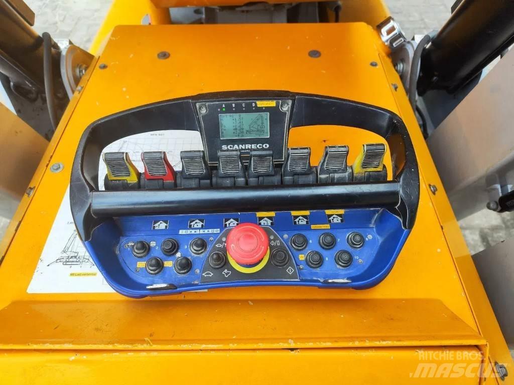 Jekko SPX 527 CDH Crawler Cranes