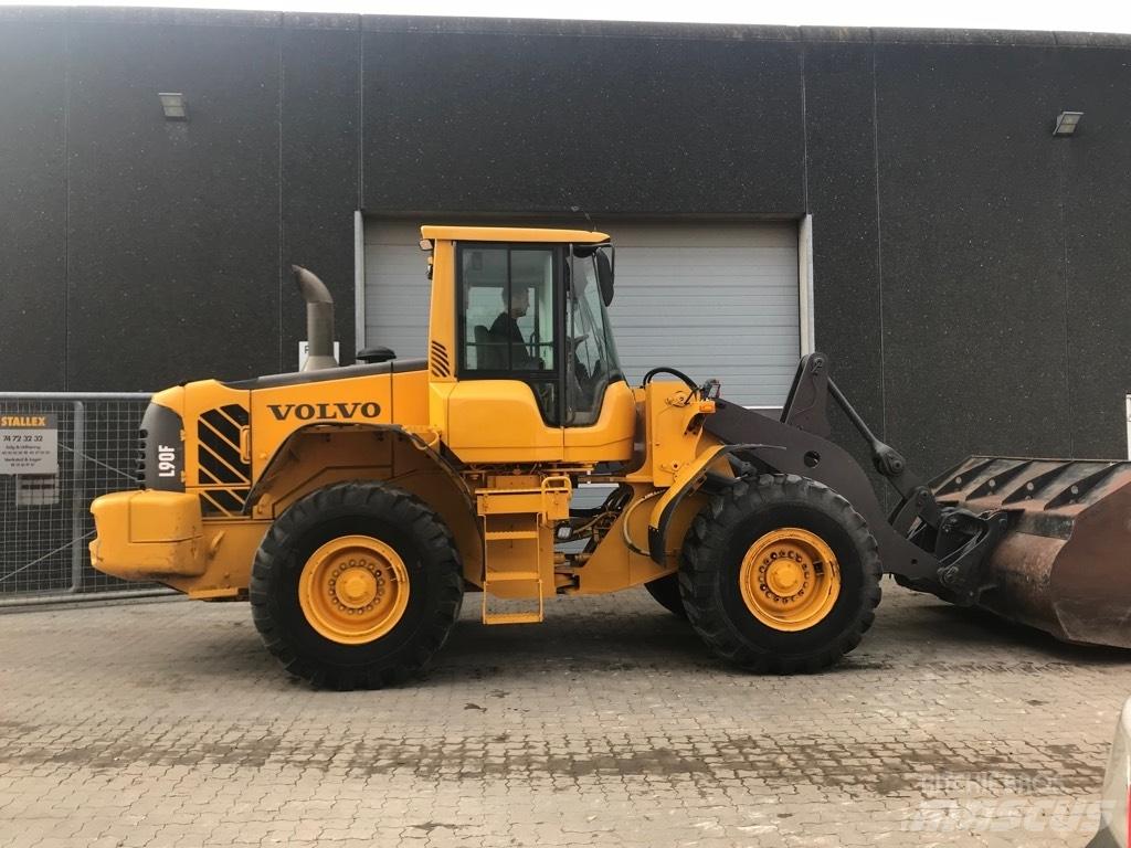 Volvo L90F Wheel Loaders