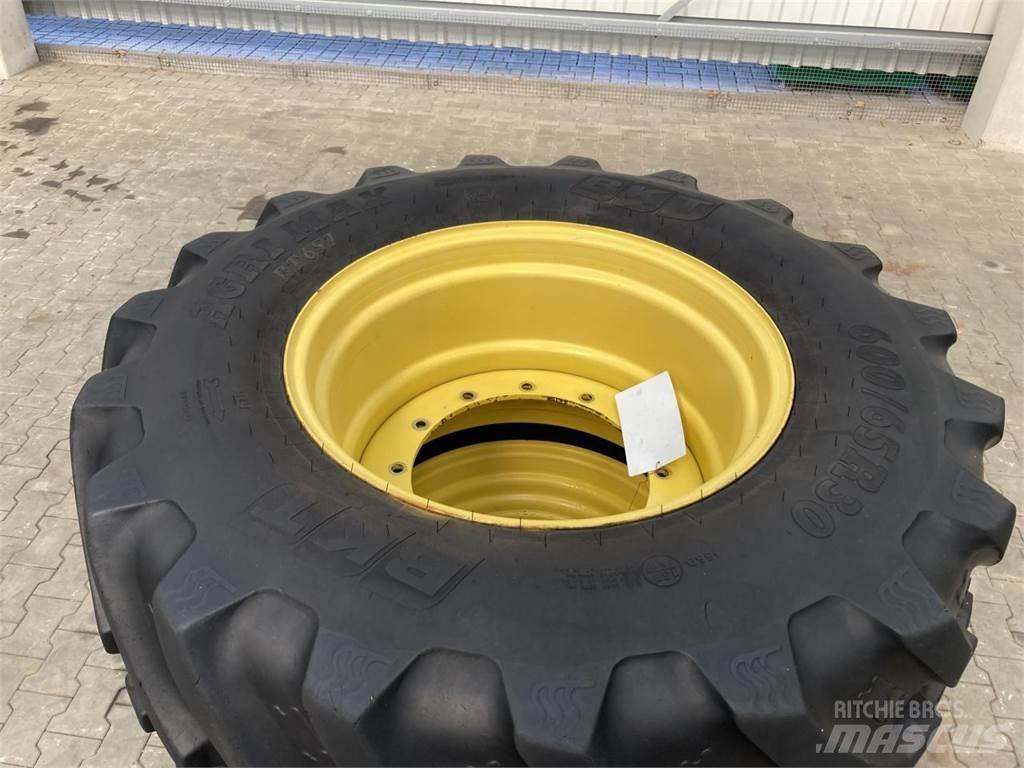 BKT 600/65R30 Tires, wheels and rims