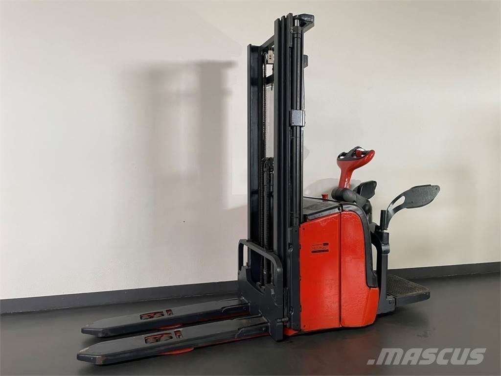 Linde L14AP Pedestrian stacker