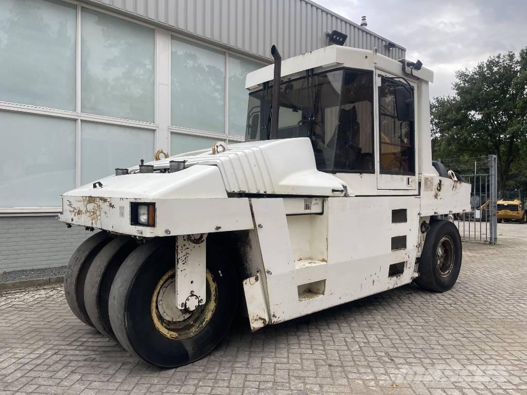 CAT PF 300 B     2002 Twin drum rollers