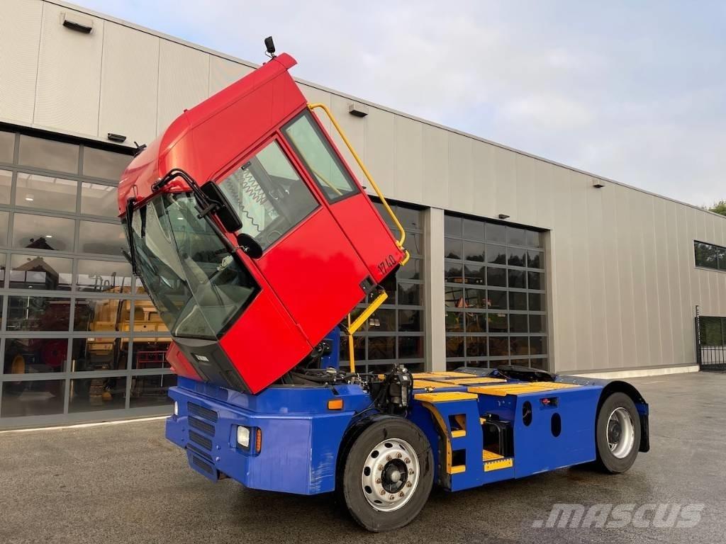 Kalmar T 2 Shunt Trucks