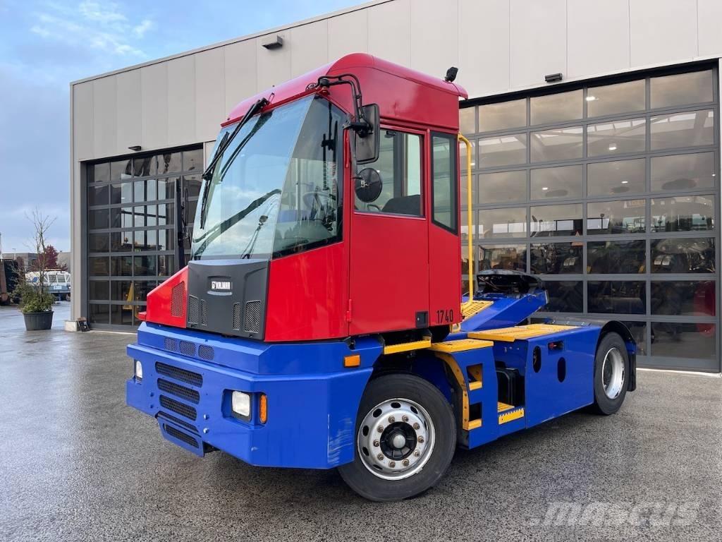 Kalmar T 2 Shunt Trucks