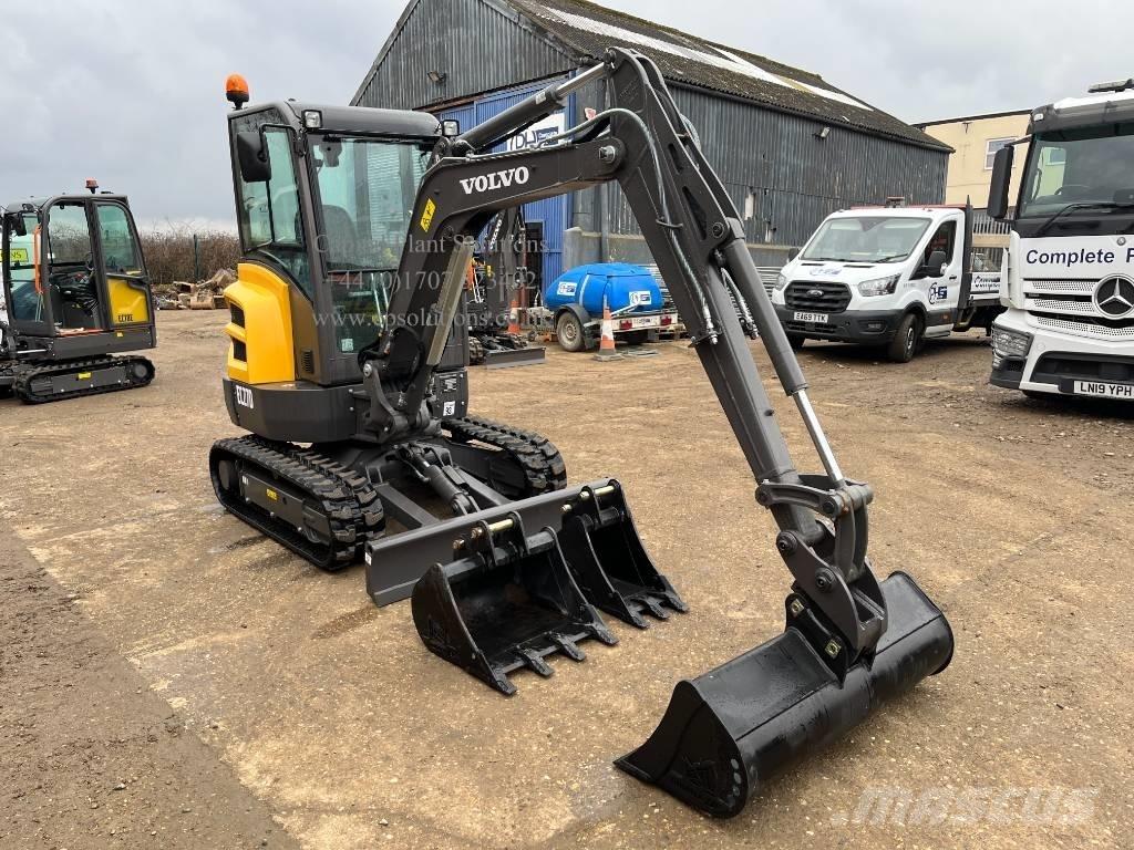 Volvo EC 27 D Mini Excavators <7t (Mini Diggers)