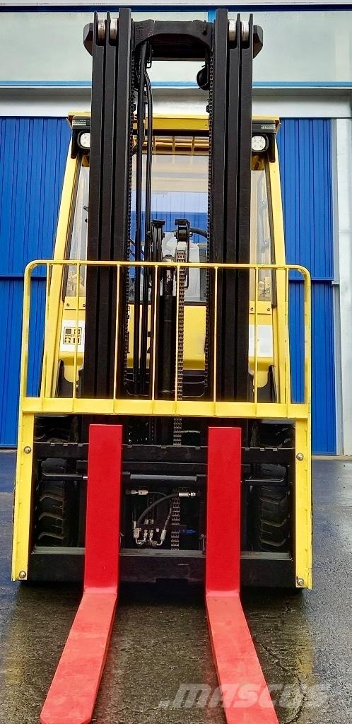 Hyster H 30 FT Diesel Forklifts
