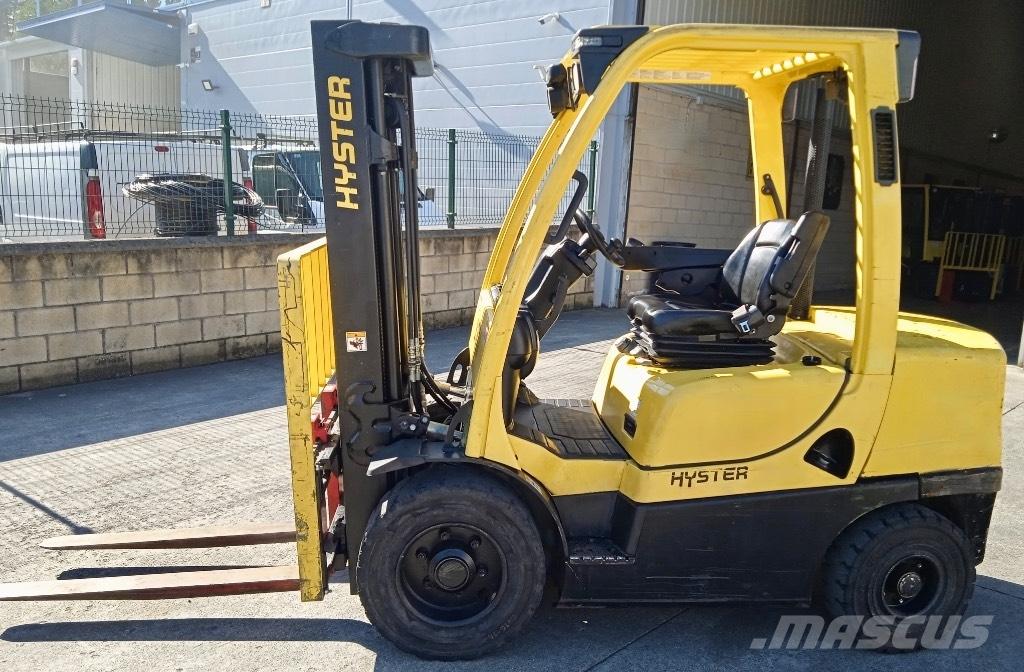 Hyster H 30 FT Diesel Forklifts