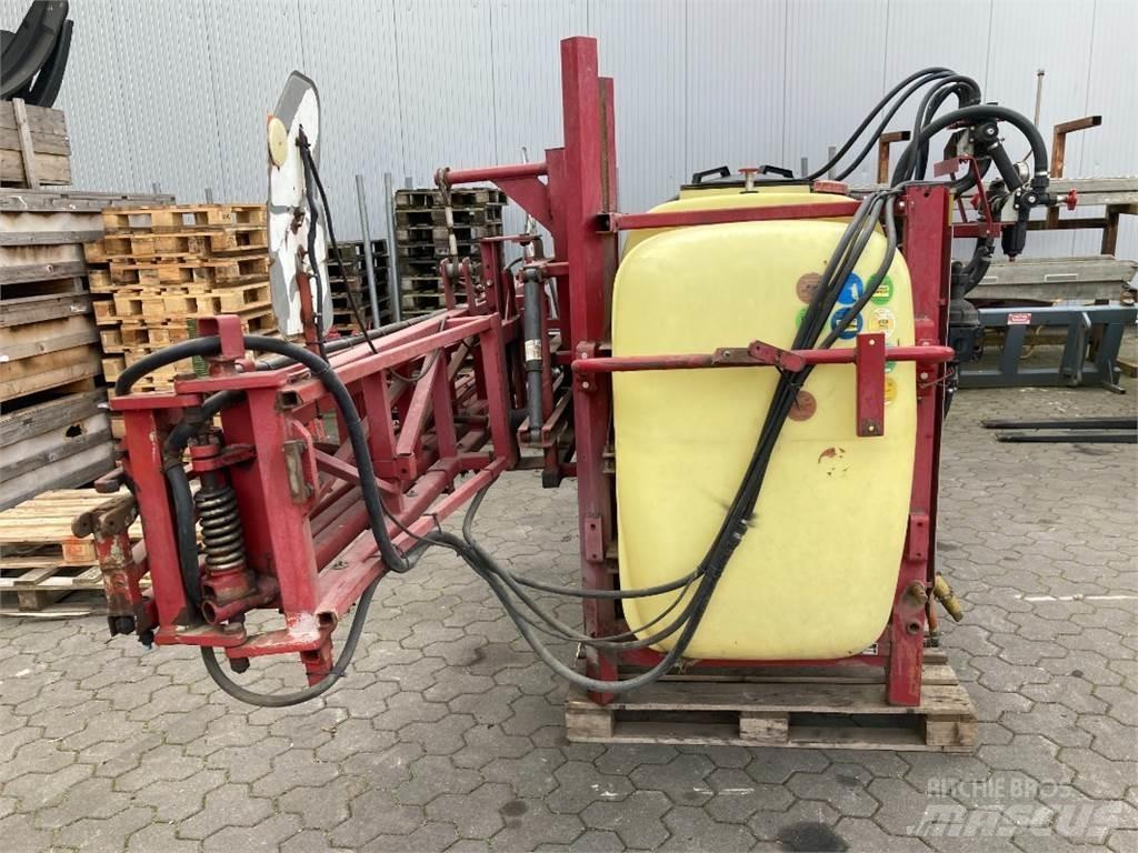 Hardi LX 1000 Ltr Trailed sprayers