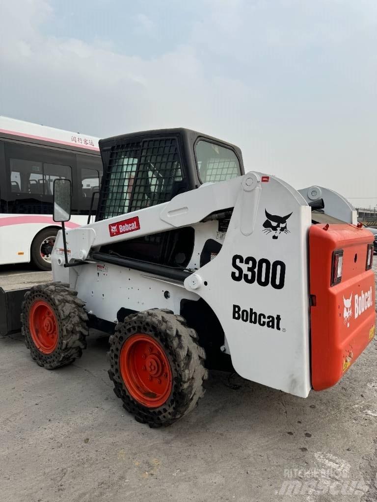 Bobcat S 300 Skid Steer Loaders