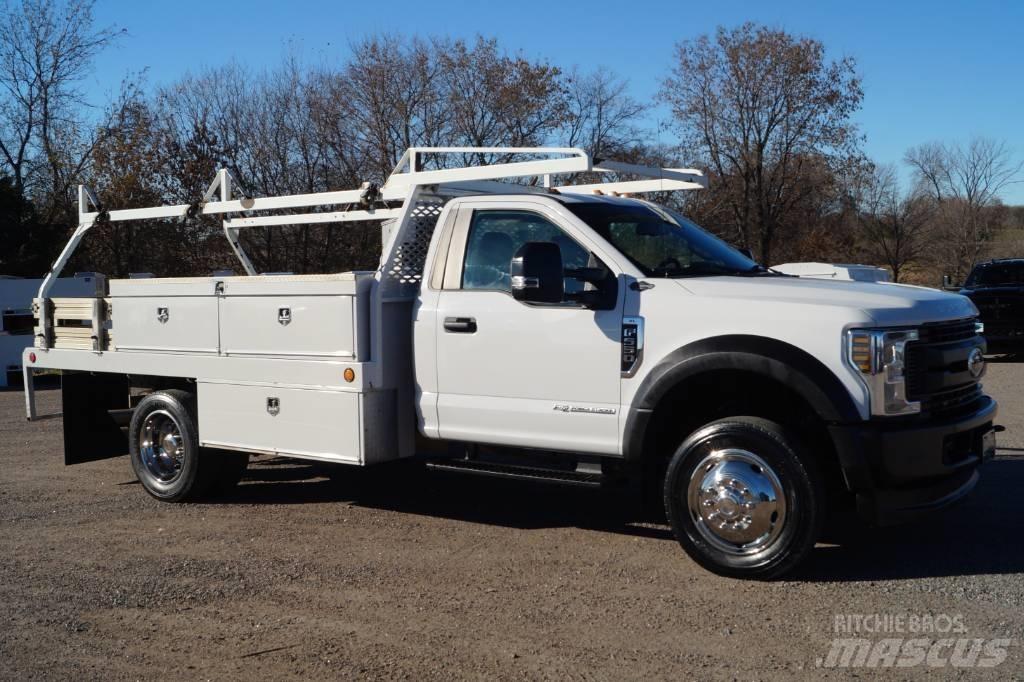 Ford F 550 XL SD Flatbed Trucks
