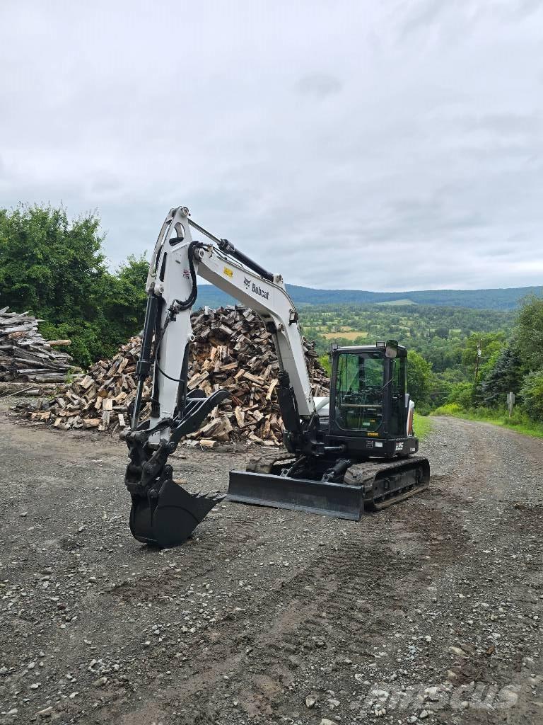 Bobcat E85 Crawler Excavators