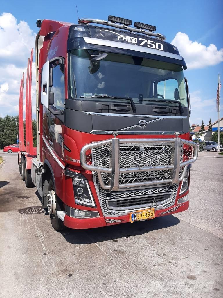 Volvo FH 16 Log trucks