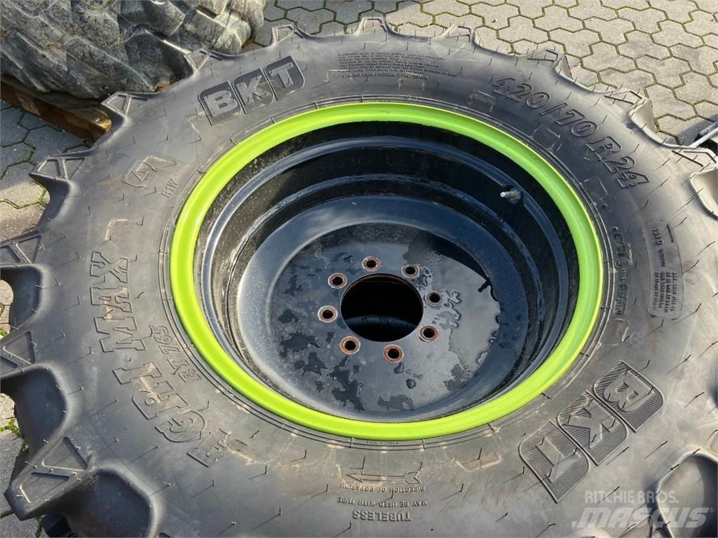 BKT 420/70R24 Tires, wheels and rims