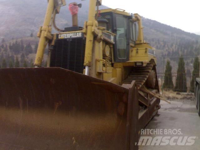 CAT D8R Crawler dozers