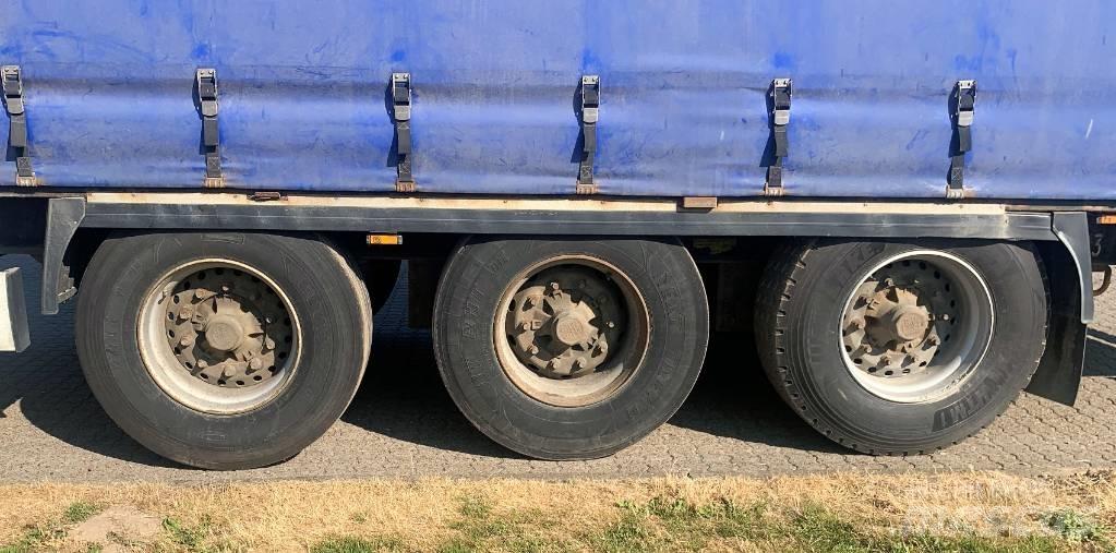 Krone SDP Standard Curtain  trailers