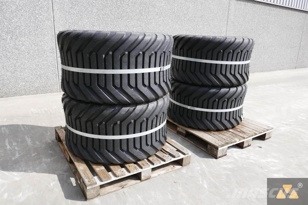 BKT 550/45-22.5 Tires, wheels and rims