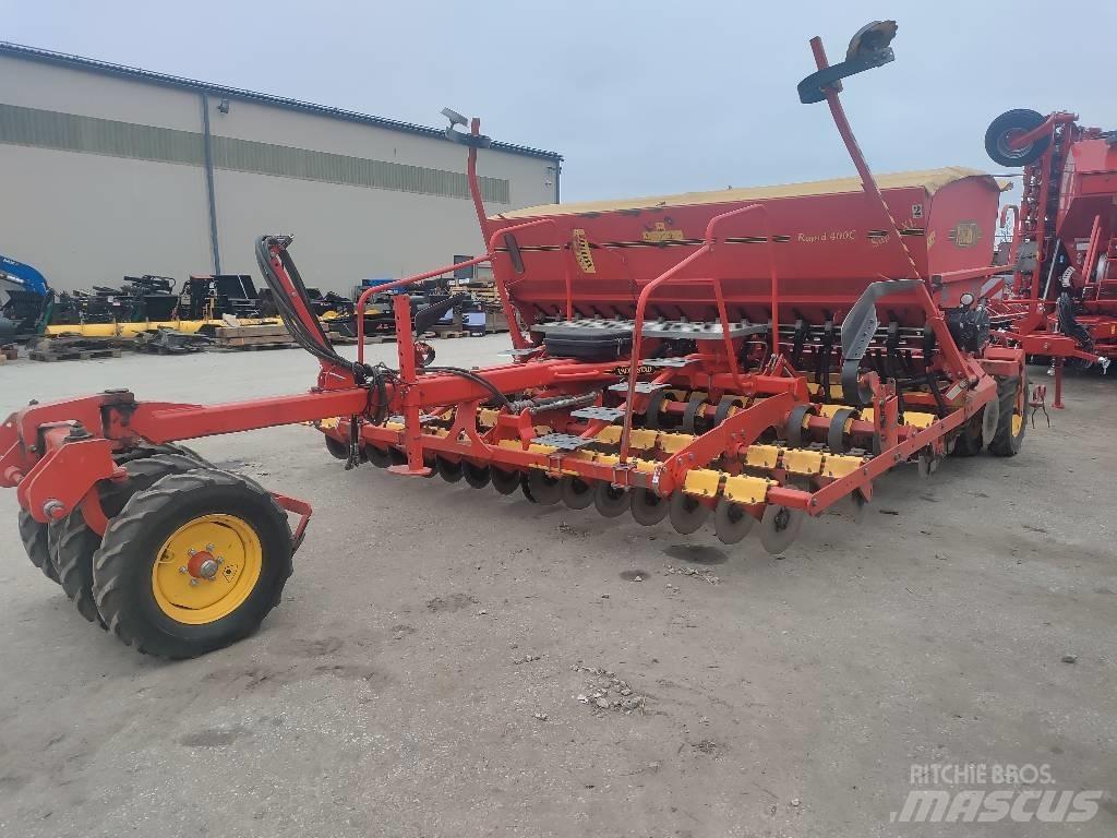 Väderstad Rapid400C Farm Drills
