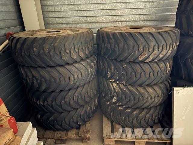 Agriband 315/80/22.5 Tires, wheels and rims