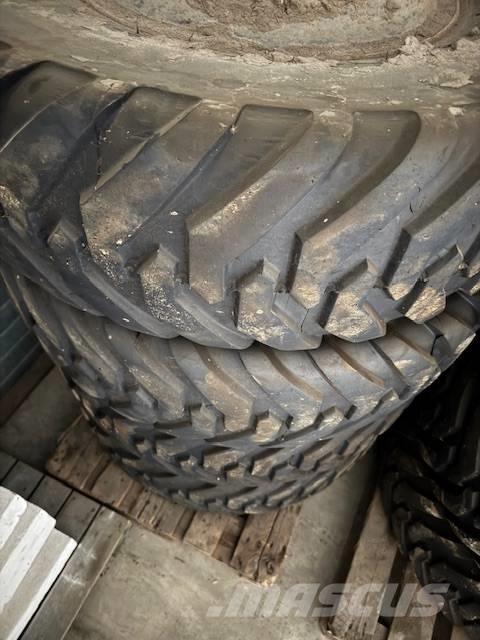 Agriband 315/80/22.5 Tires, wheels and rims