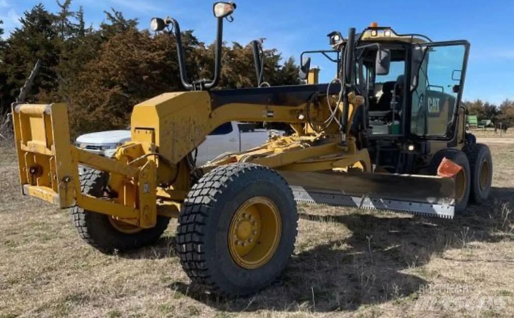 CAT 140M Motor Graders
