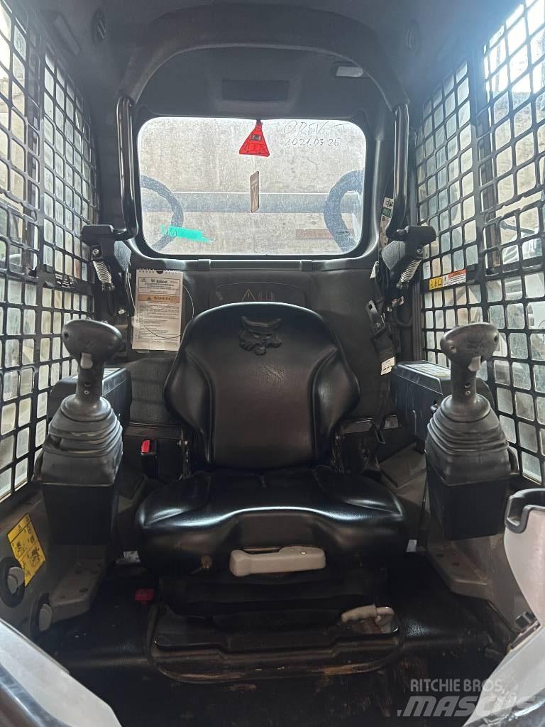 Bobcat S 590 Skid Steer Loaders