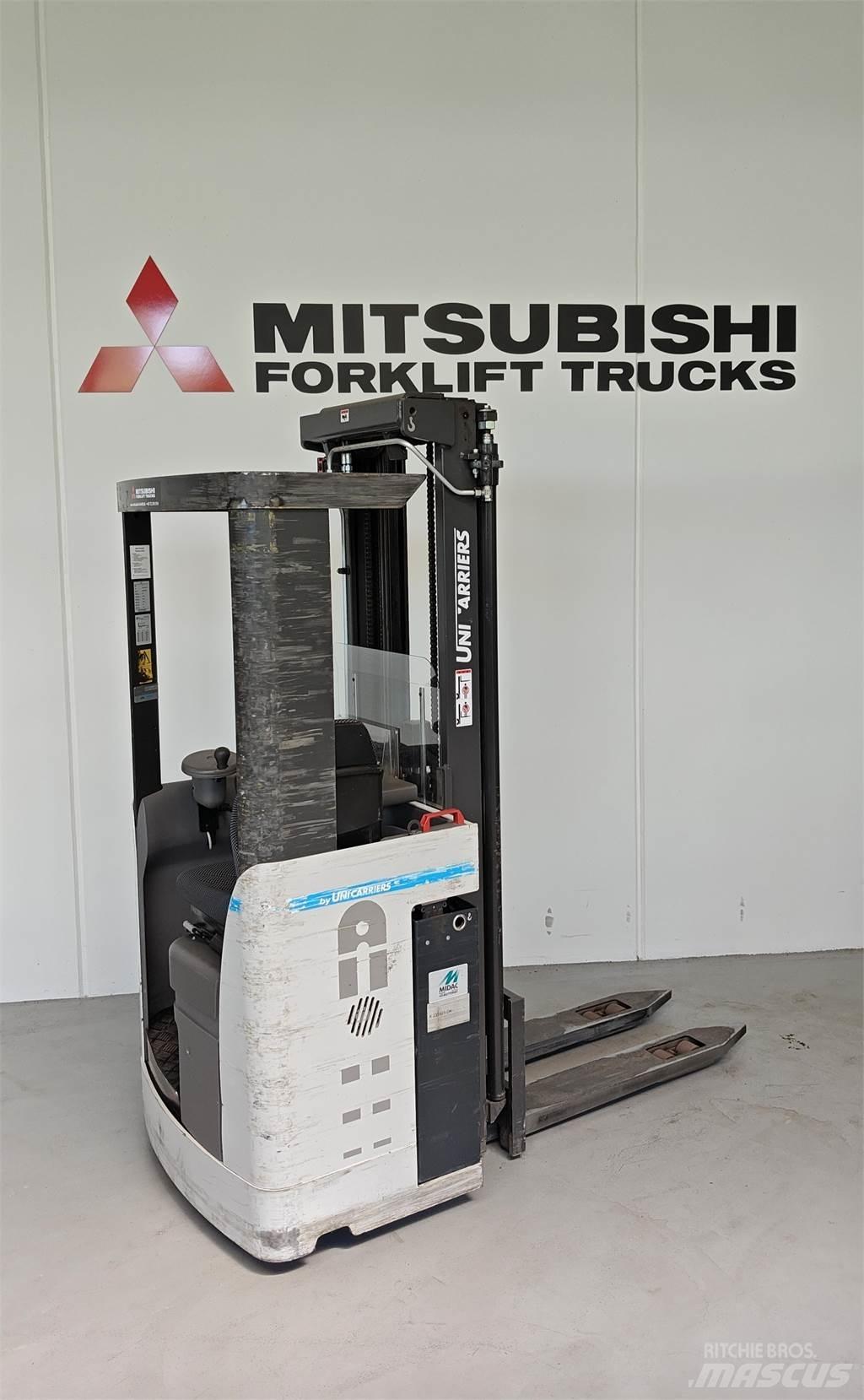 Atlet XJN160 Low lifter with platform