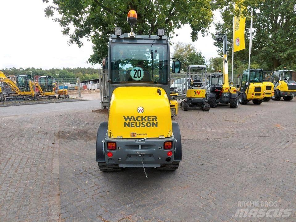 Wacker Neuson WL28 Wheel Loaders