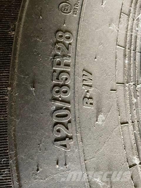 Stocks ROWCROPS Tires, wheels and rims