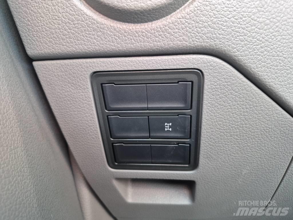 MAN TGE 5.120 Temperature Controlled Vans