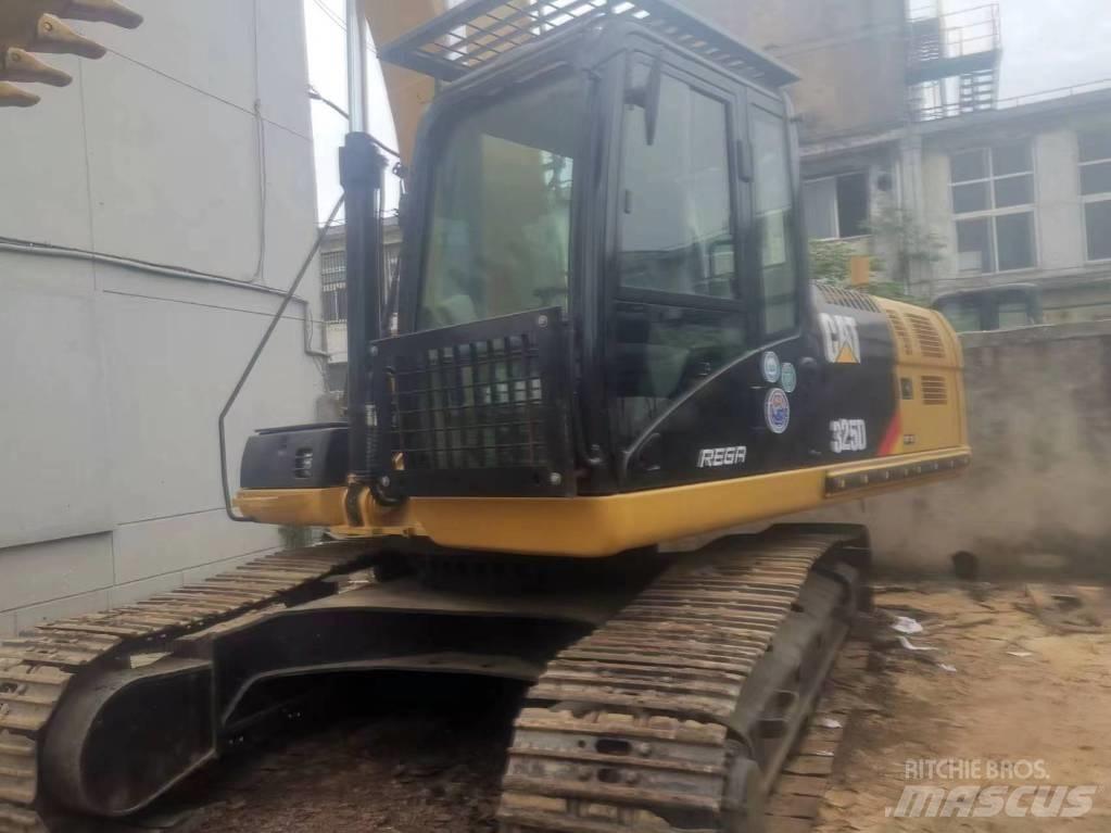 CAT 325 D Crawler Excavators