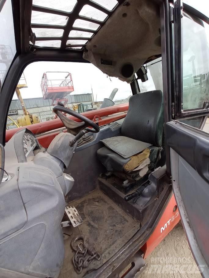Manitou MT 932 Telescopic Handlers
