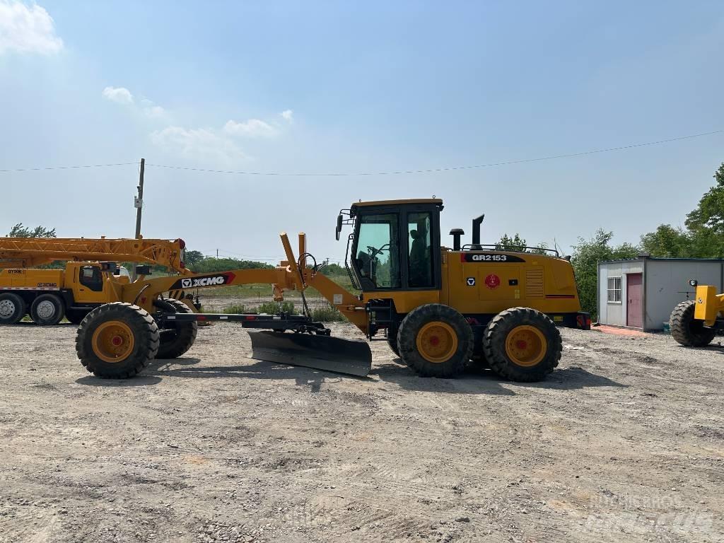 XCMG GR 215 Motor Graders