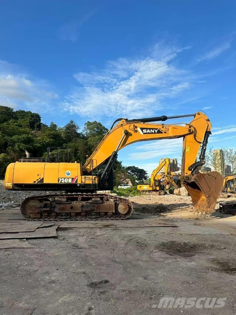 Sany 750 Crawler Excavators