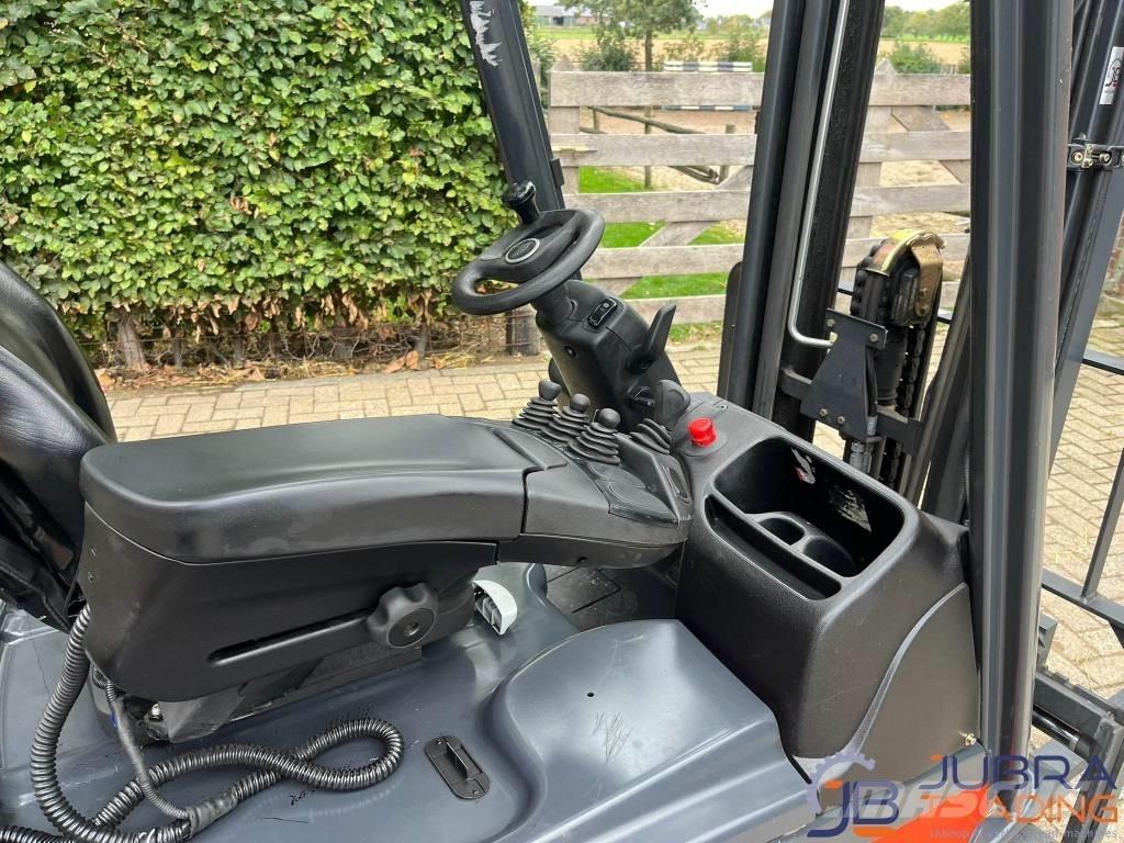 Linde E14-02 Electric forklift trucks
