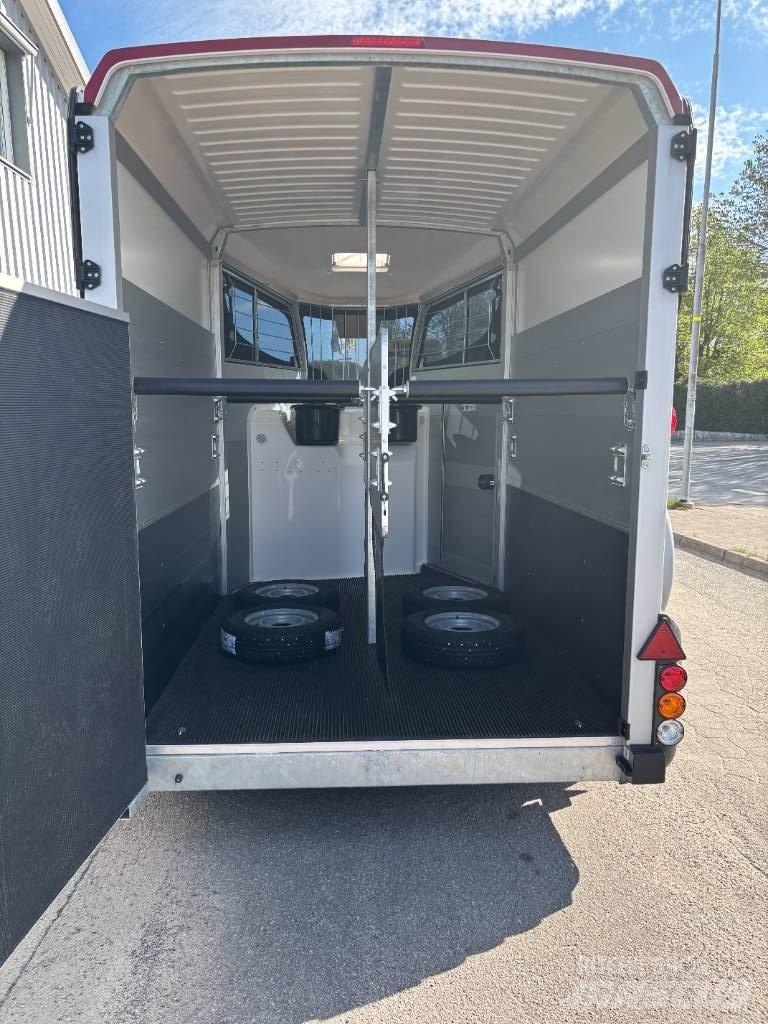 Ifor Williams HBX511 Livestock Trailers