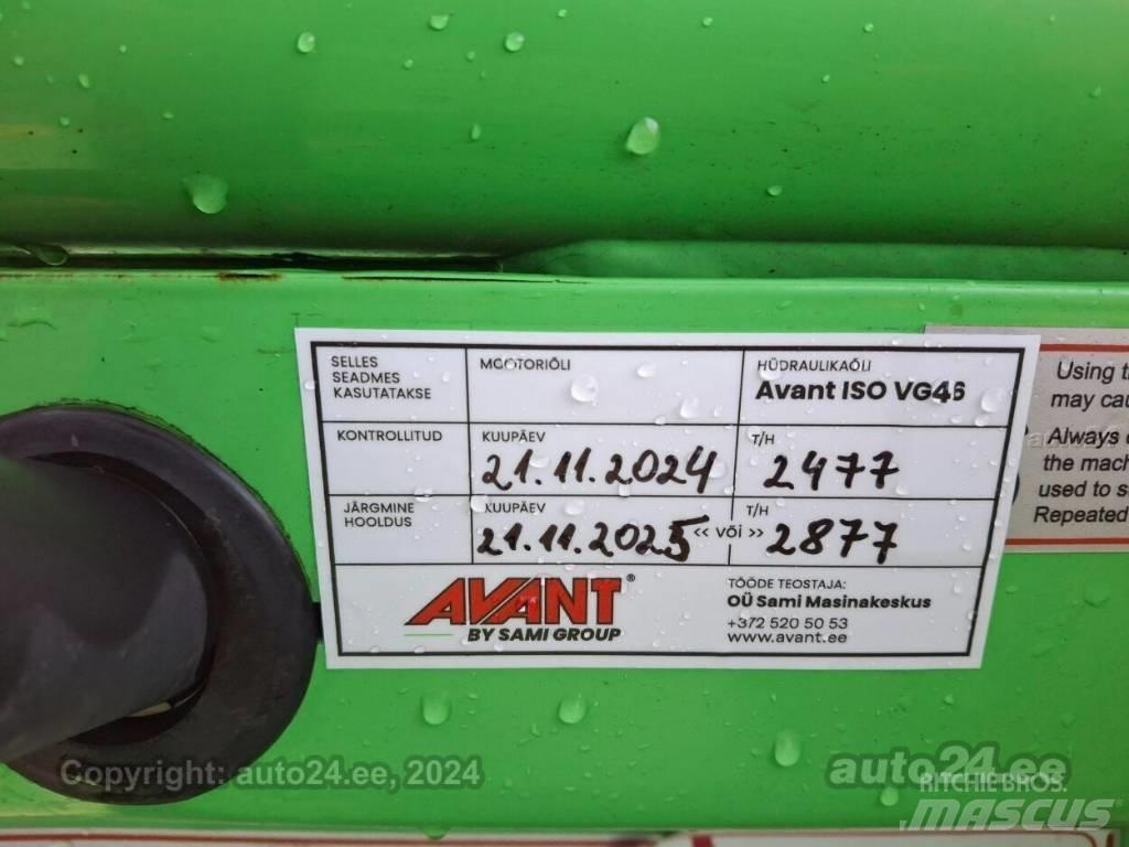 Avant 528 Mini Loader