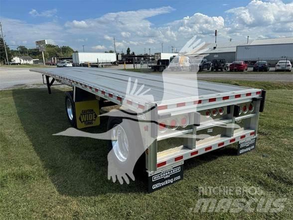 Reitnouer MAXMISER Flatbed Trailers