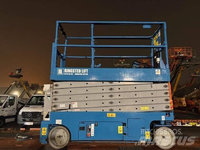 Genie GS 3232 Scissor Lifts