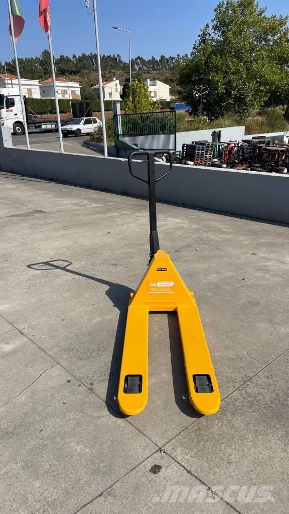  JLE MANUAL Misc Forklifts