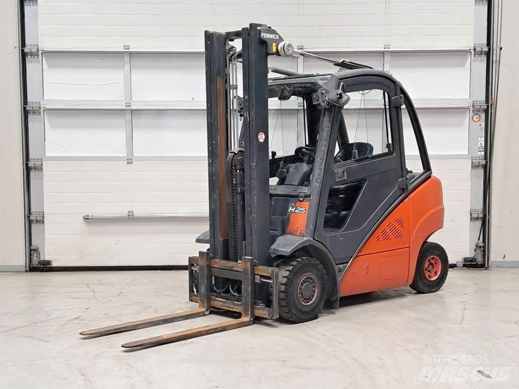 Linde H25D-01 Diesel Forklifts