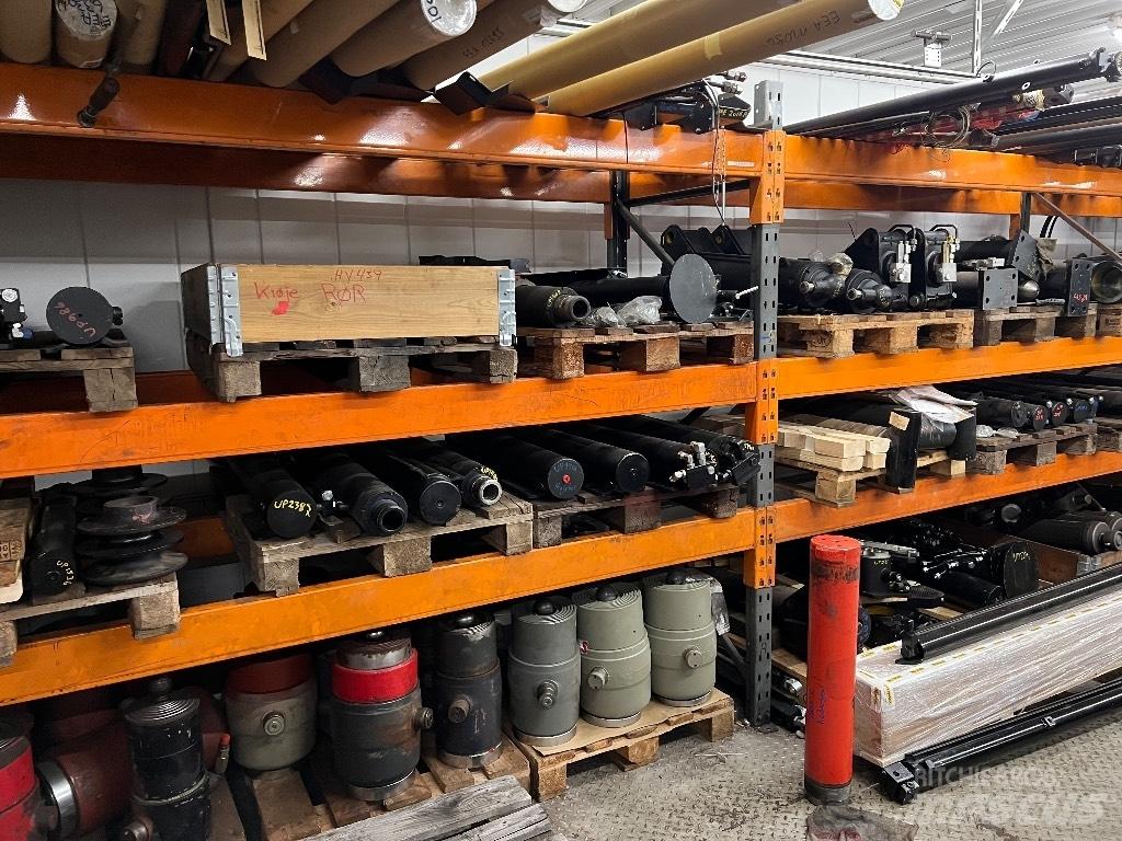 Palfinger Parts Knuckleboom cranes