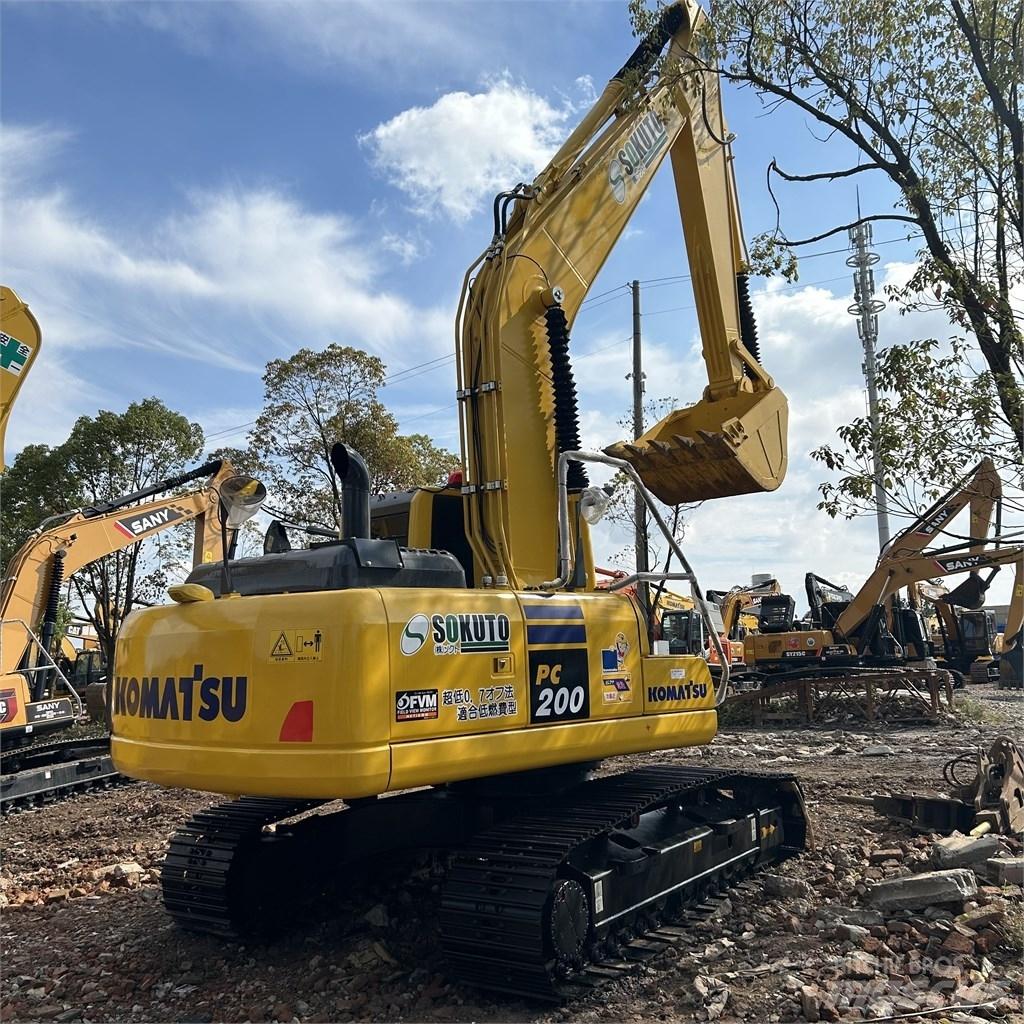 Komatsu PC200-8MO Crawler Excavators
