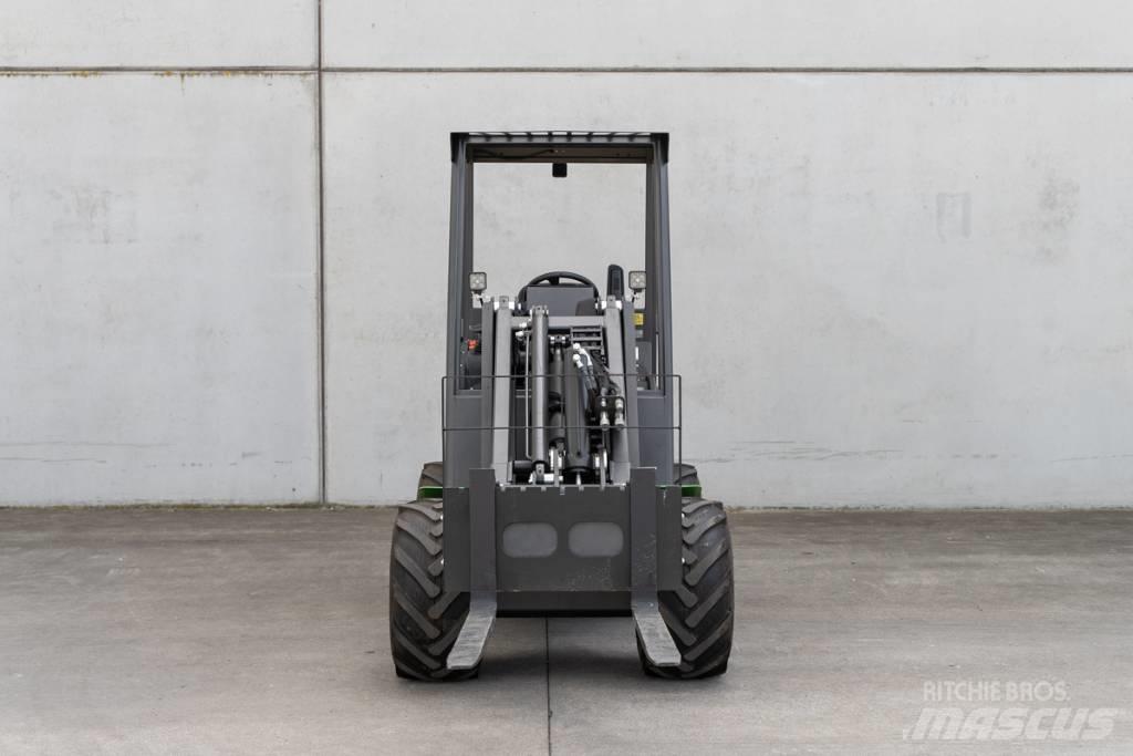 Cast 800 ECO Mini Loader